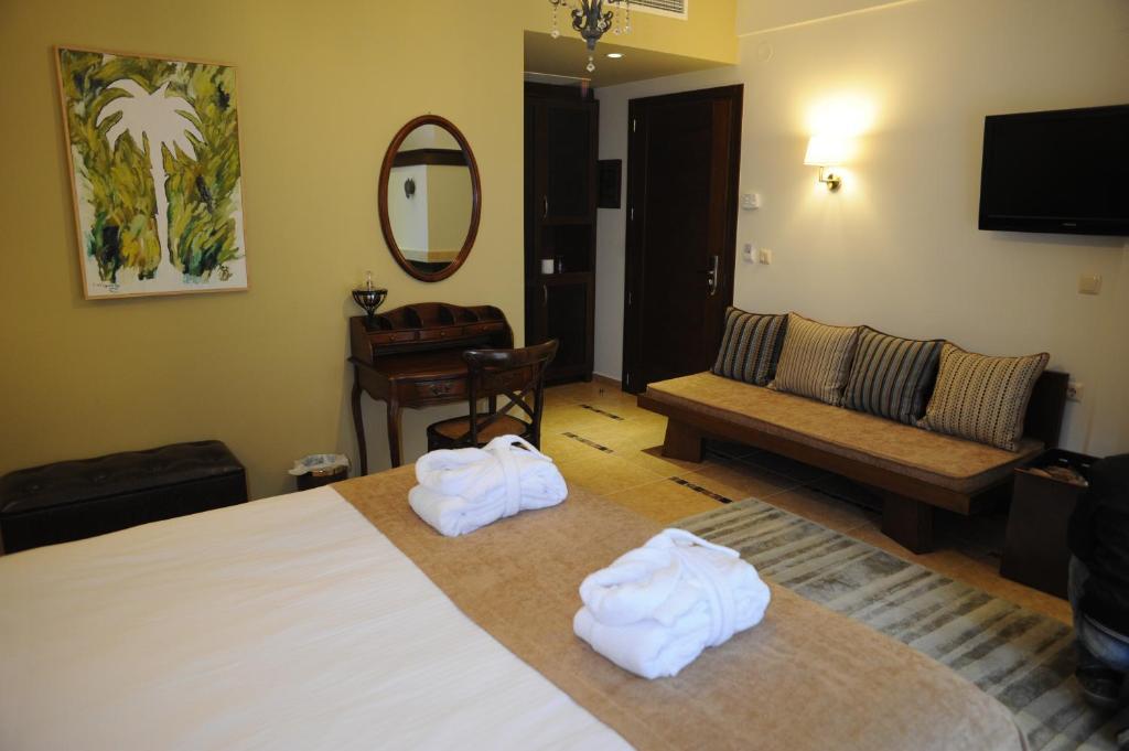 Agapi Luxury Hotel Loutraki  Room photo